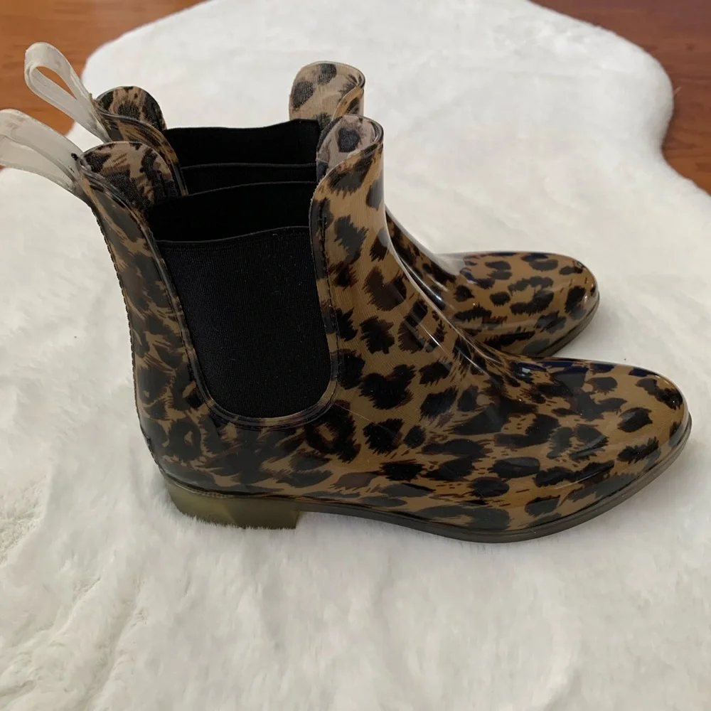 J. Crew Leopard Print Chelsea Rain Bootie - Picture 2 of 14